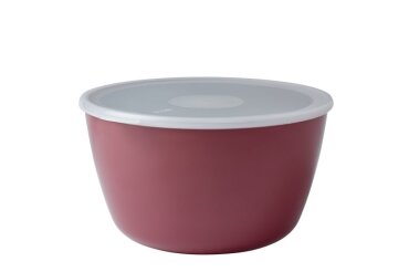 white serving bowls with lids